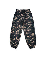 Load image into Gallery viewer, QUBO Worldwide Messenger Trackpants
